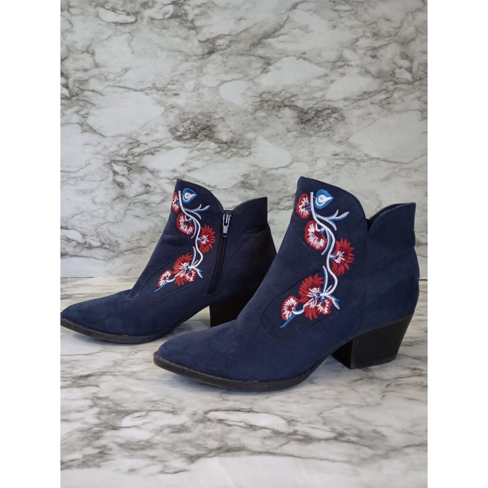 Carlos Santana Navy Embroidered Pointed Toe Ankle Boots Size 7M